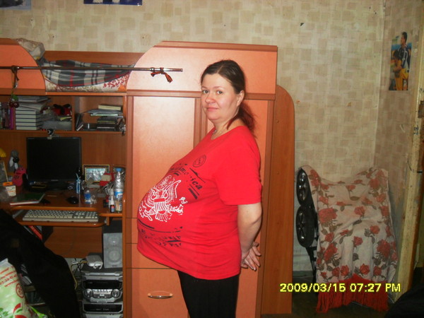 Живот на 2 части. Беременна в 12 фото и видео. Таня Лучишина беременность.