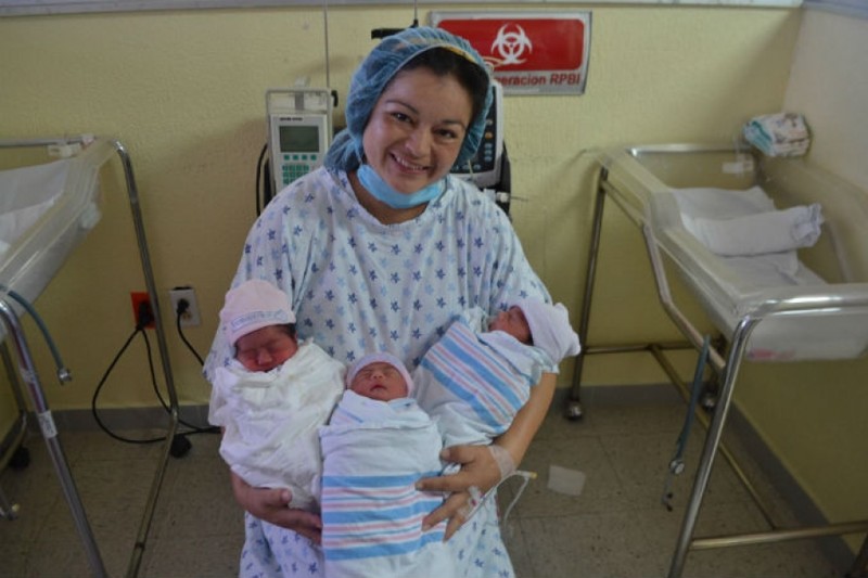 в 51 году родился