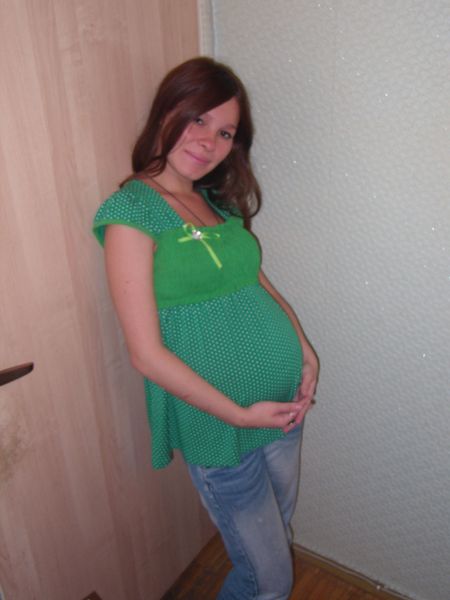 40 недель россия. 40 Недель маленький живот. Живот на 40 неделе беременности фото. Маленький пузик. Маленький живот на 40 неделе беременности.