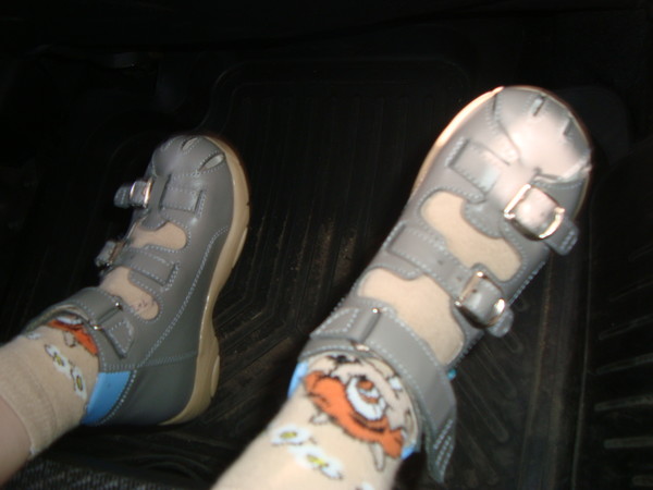 приведение стопы у ребенка