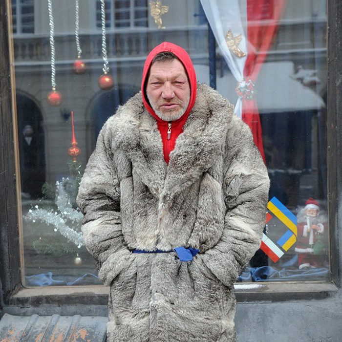 Бомж в смокинге