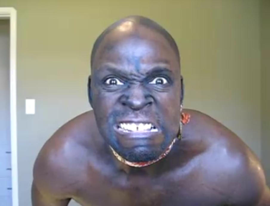 Сосет член негру Сосет член негру